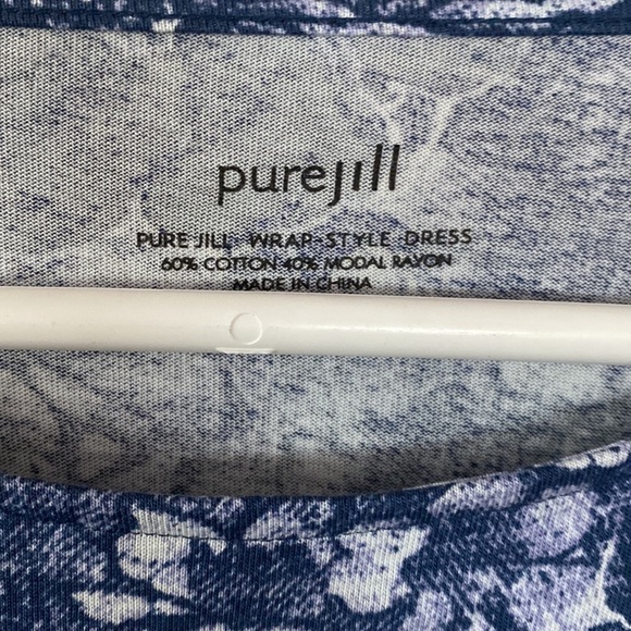 Pure Jill Wrap-Style dress - Picture 3 of 6